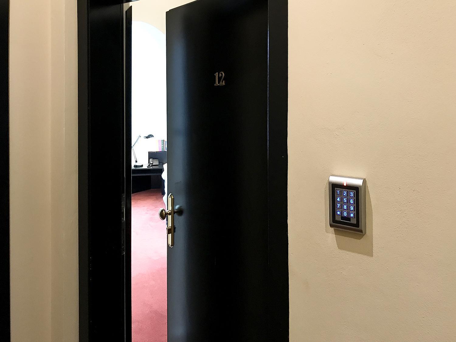 Light Rooms プラハ 部屋 写真